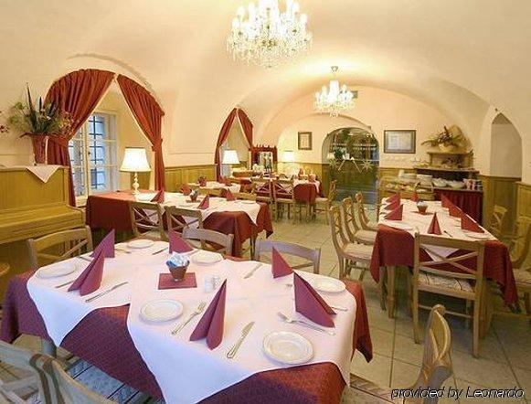 Golden Star 4* Prague